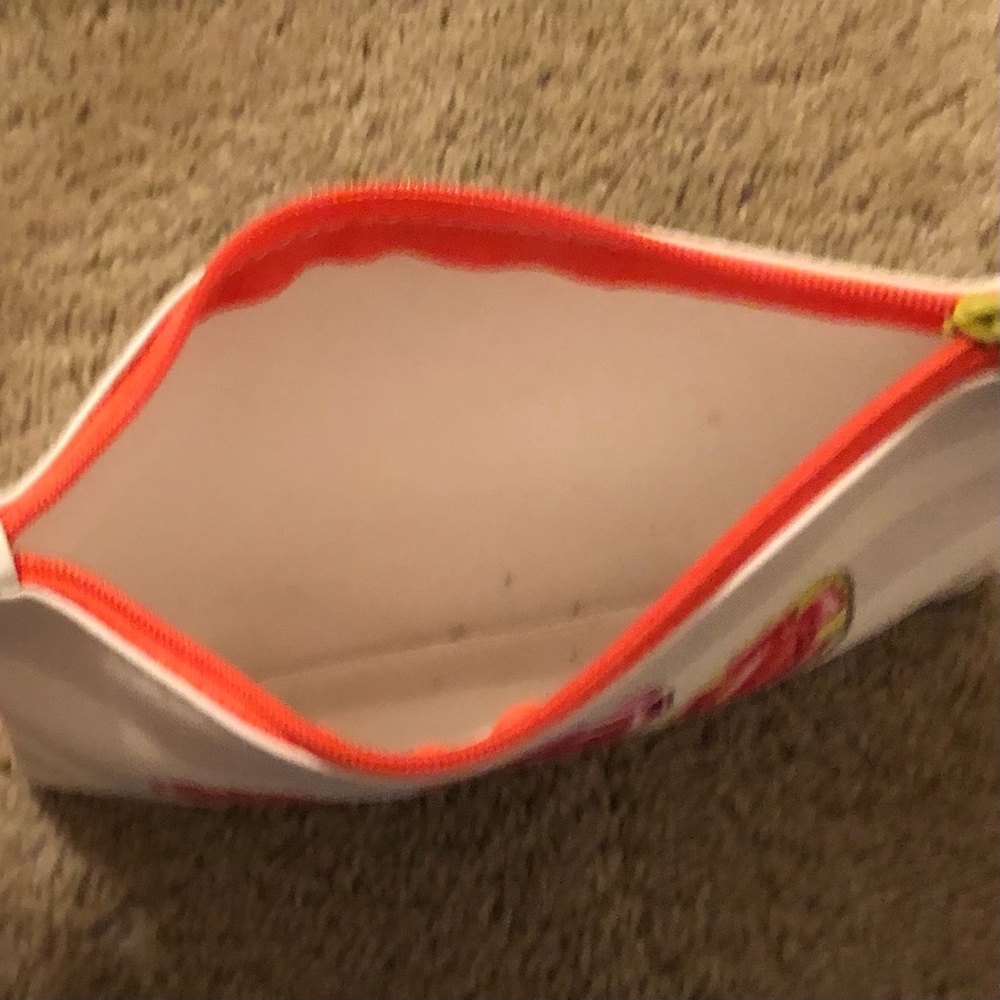 Assorted Women’s Ipsy & Sephora Pouches, and Crossbody Bags Set - Picture 9 of 15